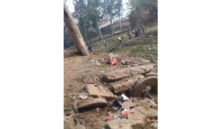 Railway Property Looted in Shahjahanpur