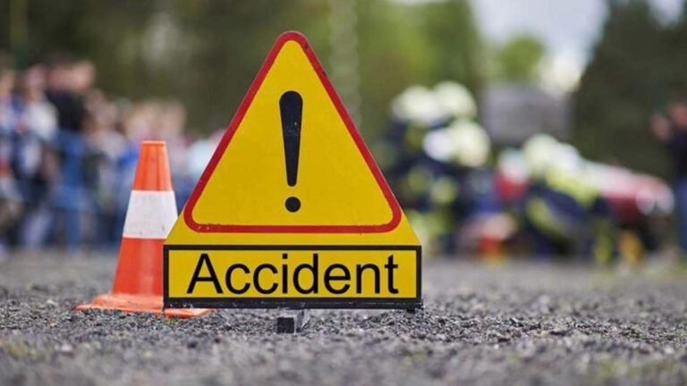 Three people, including the former principal of Shri Chandra Gupta Maurya Inter College, died in a horrific road accident.