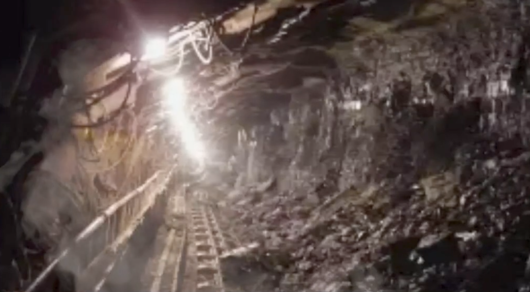 IN Sign in अफ्रीकी देश Congo में जमीन खिसकने से 70 लोगों की मौत | Breaking News