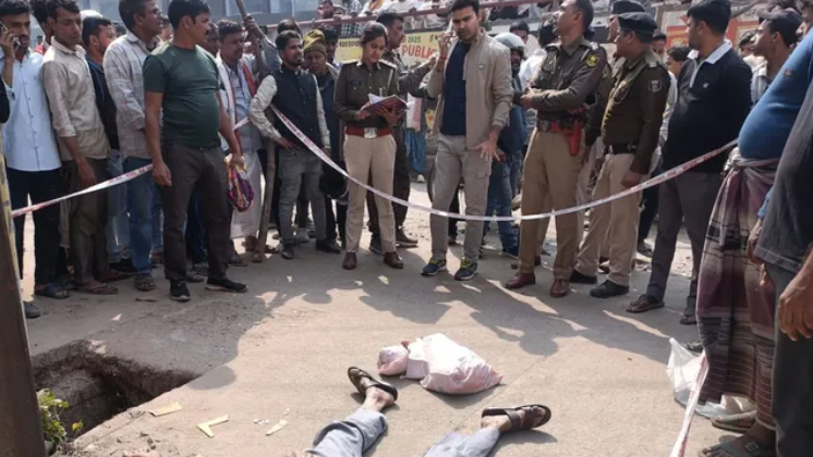 Elderly Man Throat-Slit in Broad Daylight in Patna City, Incident Captured on CCTV