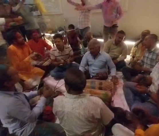 Arsh Hospital Family Organizes Holi Milan Ceremony in Gaya, Rural Cultural Holi Celebrated