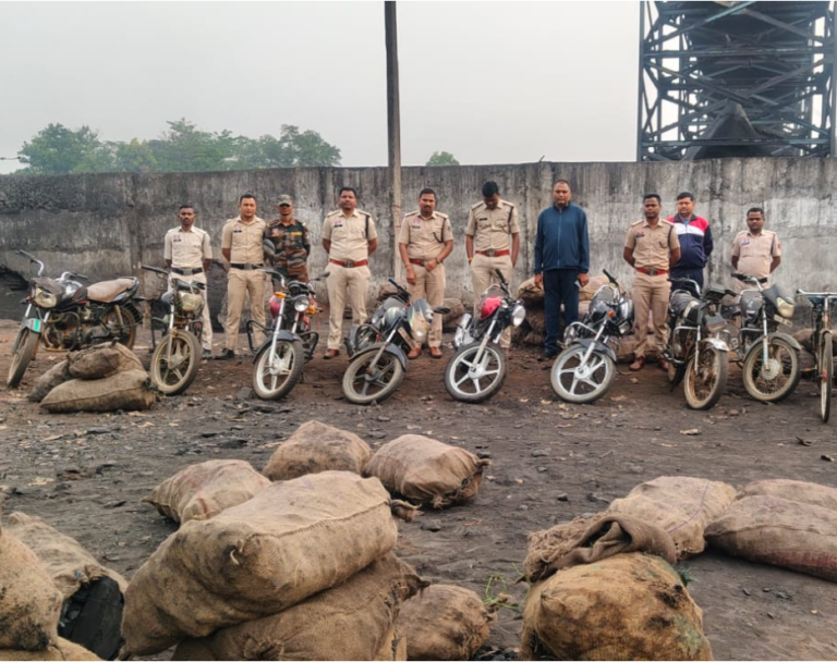 Major Crackdown on Coal Theft in Surajpur, 33 Ton Coal and 20 Vehicles Seized