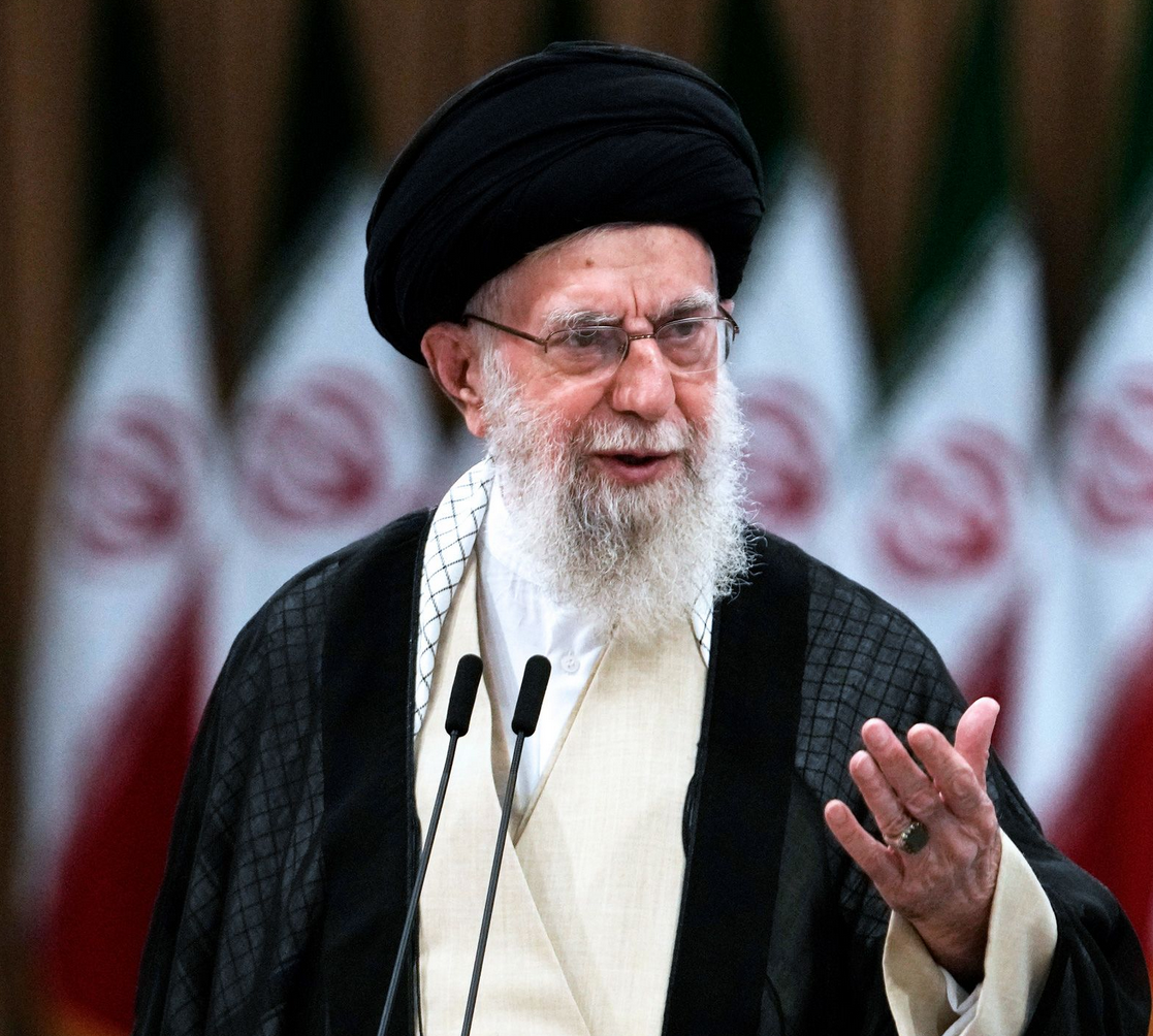 Iran Close to Naming New Supreme Leader, Israel Warns of Targeting Successor