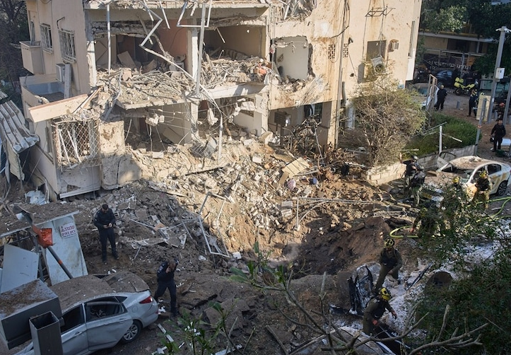 Iran-Israel War Day 24: Missiles Fired at Tel Aviv, Hezbollah Claims Attacks; Diplomatic Efforts Intensify