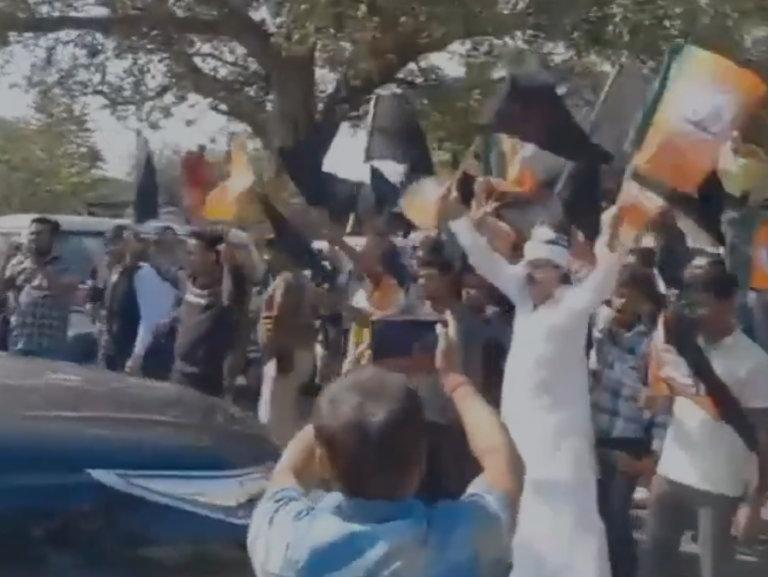 Slogans Raised Against UGC in Front of Giriraj Singh’s Convoy in Begusarai