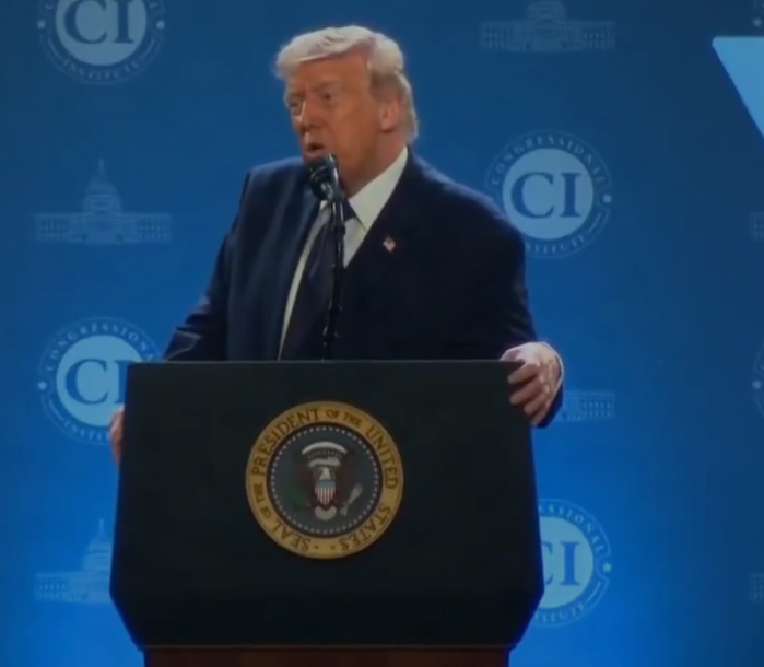 Trump Visits Dover Air Force Base, Meets Families of Fallen Soldiers