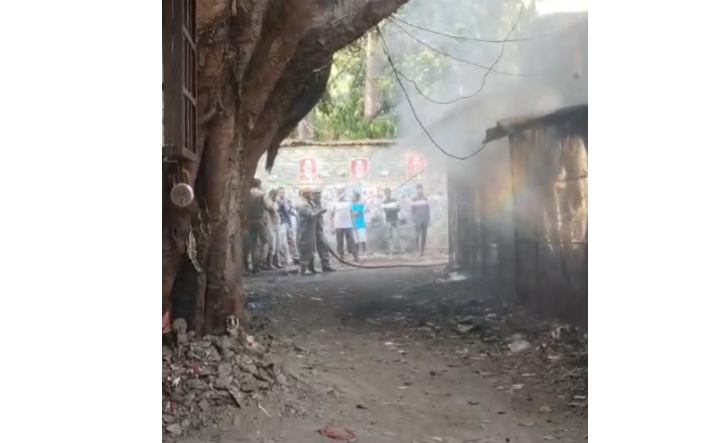 Fire Breaks Out in Lucknow Tehsil, Lawyers’ Chambers Gutted