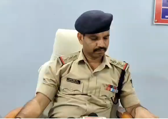 Lawyer Attacks Fellow Advocate in Jabalpur Court, Accused Absconds