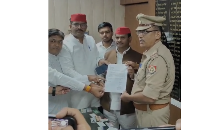 Political Row in Lucknow: Complaint Filed Against Aparna Yadav Over Flag Burning Incident