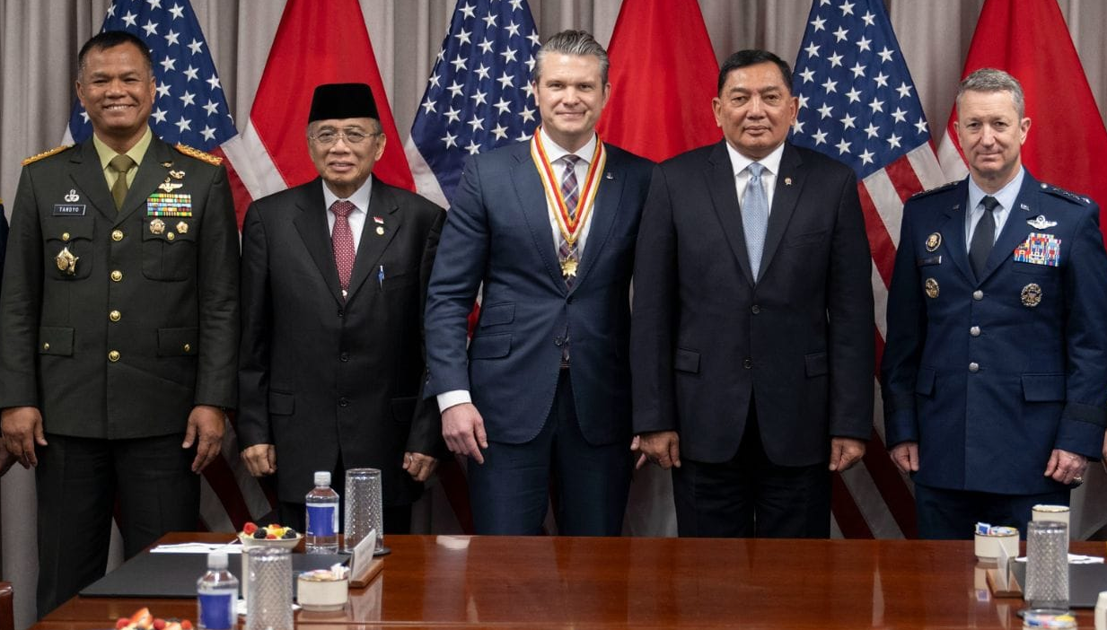US-Indonesia Defense Deal Row, Allegations of ‘Surrender’