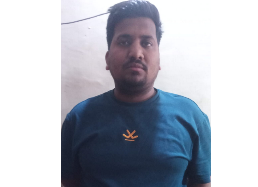 IPL Betting Racket Busted in Indore: Two Held with ₹10 Lakh Cash, Mobiles and Car Seized