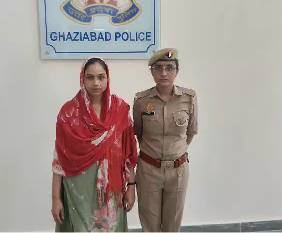 Shocking End of 11-Year Love Marriage: Wife Strangles Husband to Death