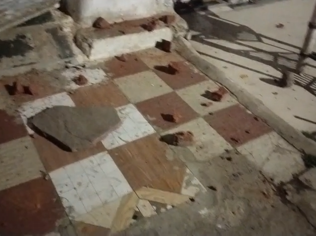 Terror of Anti-Social Elements in Garha Chhoti Bajariya: Stone Pelting and Deadly Attack on House