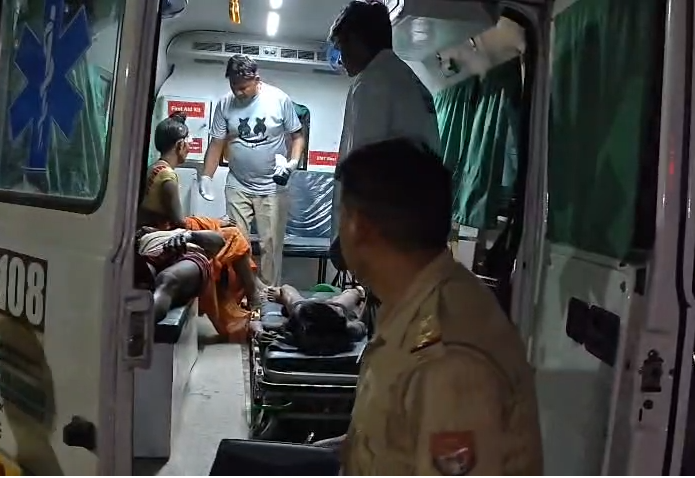 9 Family Members Injured in Gas Cylinder Fire in Fatehpur