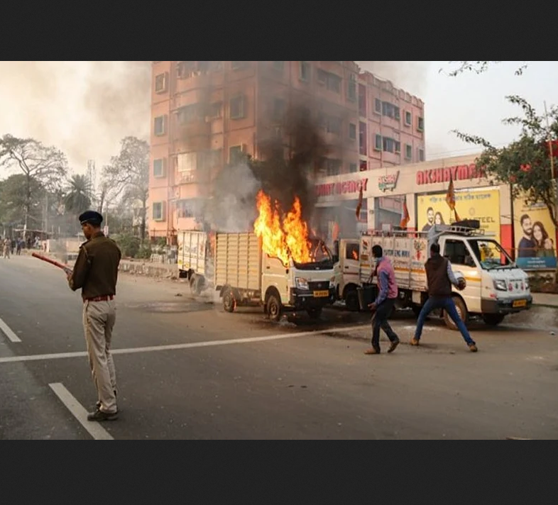 Post-Poll Violence Erupts in Bengal: Unrest at 400+ Locations, 4 Dead, TMC MLA’s House Attacked