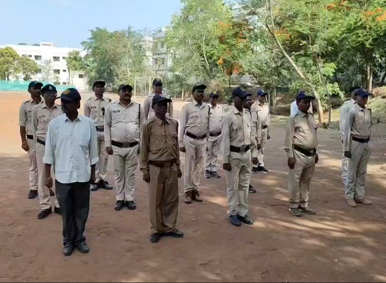 Burhanpur Police Trains 120 Kotwars As SPOs Ahead Of Muharram
