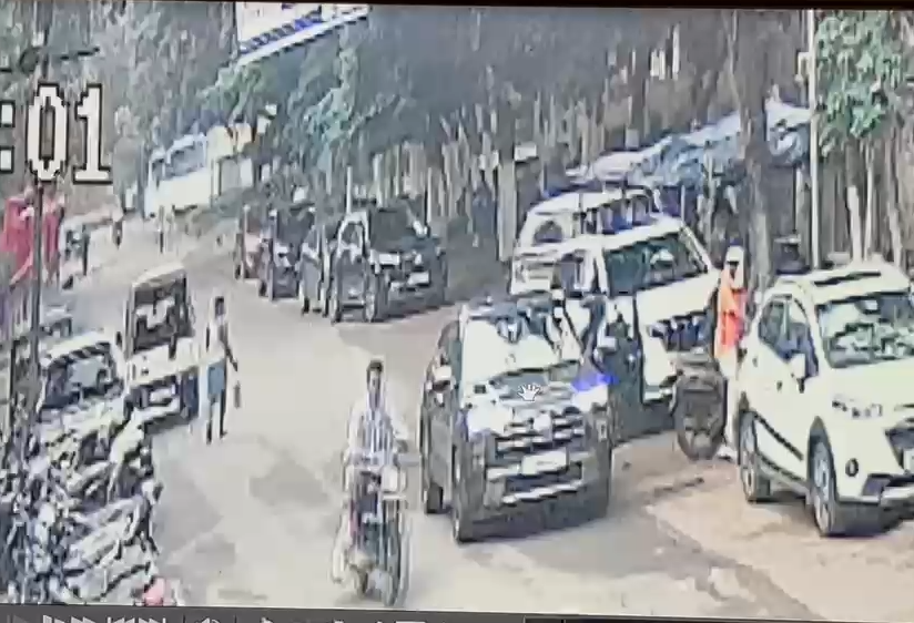 Chain Snatchers Target Woman During Morning Walk In Jamshedpur, Incident Captured On CCTV