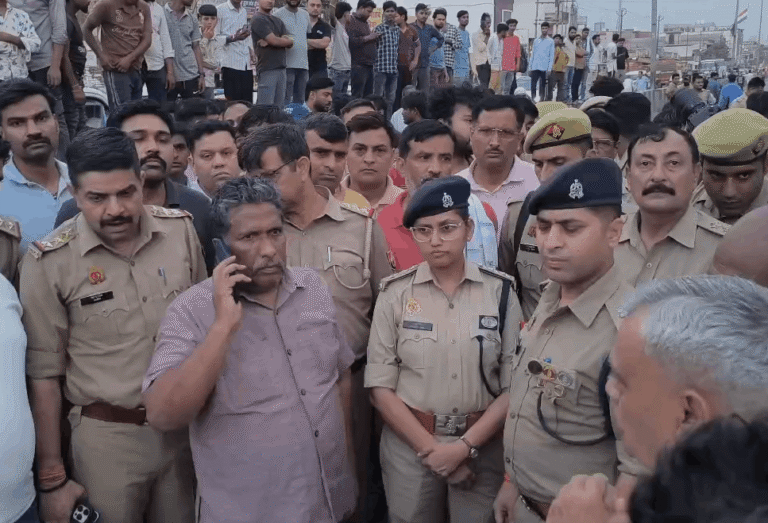 Father-Son Shot Dead In Broad Daylight Attack, Traders Protest In Baghpat