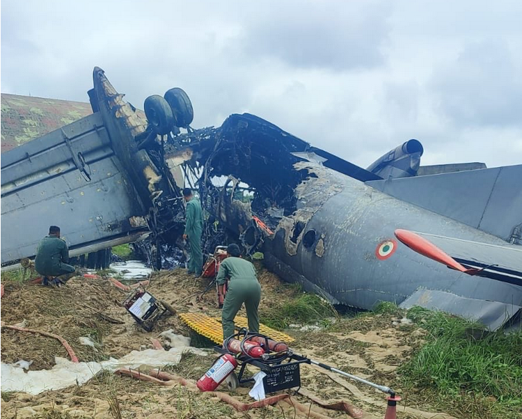 IAF AN-32 Crashes at Jorhat Air Base in Assam; Five Air Warriors Martyred, Co-Pilot Survives