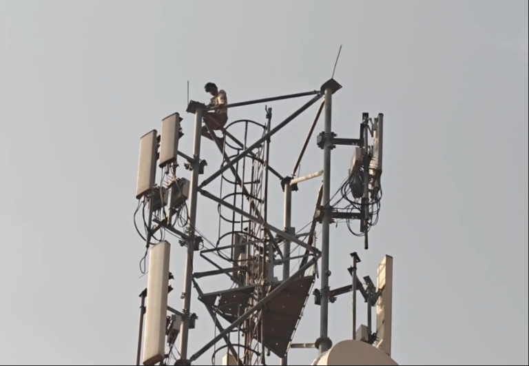 Minor Boy Climbs Mobile Tower Over Love Affair, Brought Down After Hours Of Persuasion