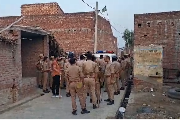 SDM Injured In Stone-Pelting During Official Inspection In Hardoi