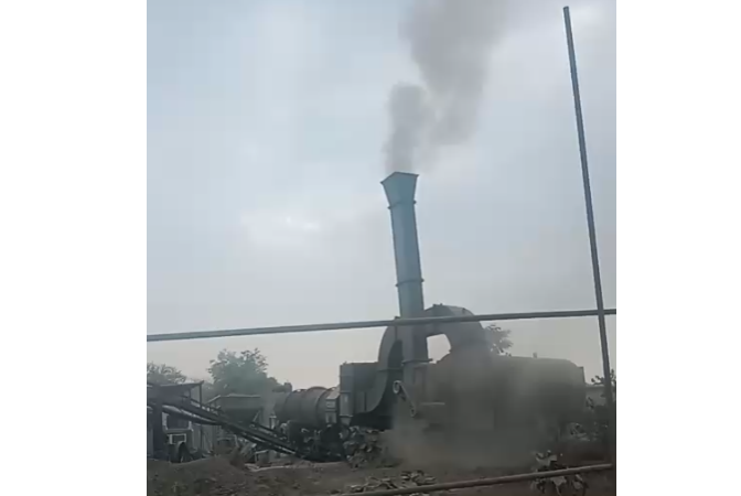 Villagers Protest Against Hot Mix Plant In Simaria, Allege Pollution And Health Hazards