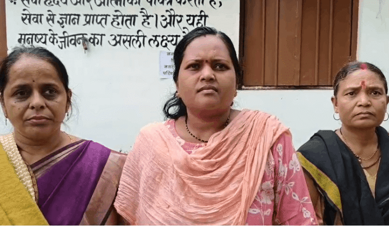Public Anger Erupts at Multai Public Hearing Over Drainage and Road Issues, SDM Intervenes