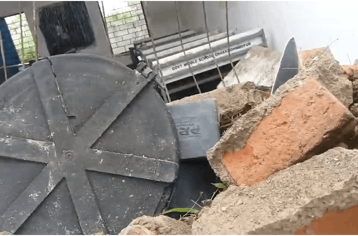 Major Tragedy Averted as Roof of Government School Collapses in Shivpuri