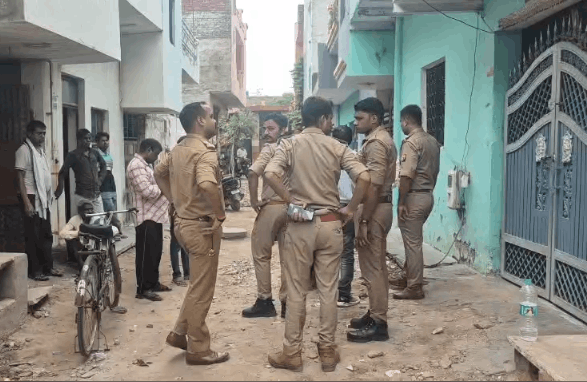 Man’s Skeleton Found Buried in Bathroom in Agra, Wife Detained for Questioning