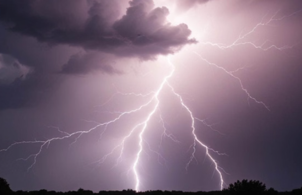 Monsoon Regains Strength in Uttar Pradesh, Heavy Rain Alert Issued