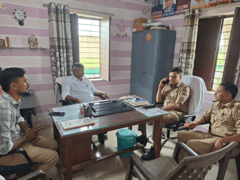 Jalaun: Suspended Headmaster Accused of Taking School Records, Staff Files Police Complaint