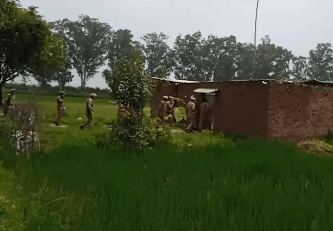 Kanpur Couple Attacked During Robbery, Husband Dies; Seven Police Teams Formed
