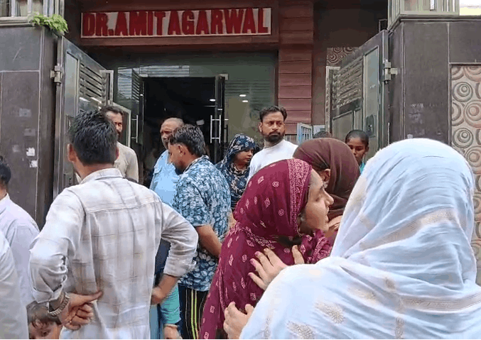 Bulandshahr: 18-Month-Old Child Dies During Treatment, Family Alleges Medical Negligence