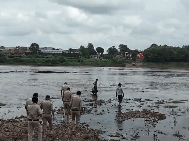 Young Woman’s Body Found in Shakkar River, Police Probe All Possible Angles