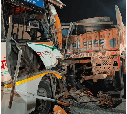 Roadways Bus Rams Truck on Gorakhpur-Varanasi Highway, Driver Killed, 15 Passengers Injured