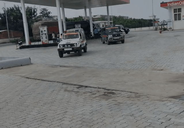 Fatehpur: FIRs Registered Against Atiq Ahmed's Son Ali’s Convoy at Two Toll Plazas
