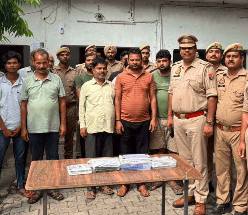 Etah: Major Crackdown on Gambling, 11 Accused Arrested