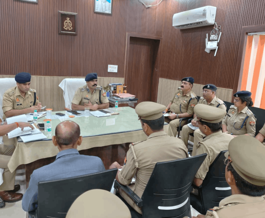 DIG, SP Review Kanwar Yatra Security Arrangements in Amroha