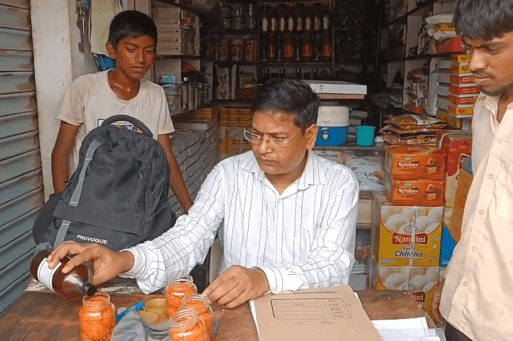 FSDA Launches Anti-Adulteration Drive in Ghazipur, 11 Sweet Samples Sent for Testing