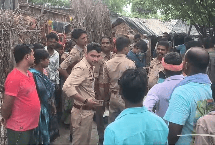 22-Year-Old Man Found Hanging from Sheesham Tree in Kushinagar, Police Probe Underway