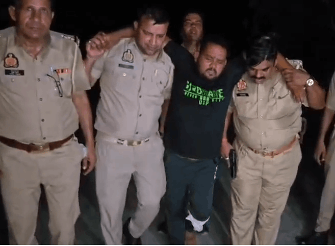 ₹10,000 Rewarded Criminal Arrested After Police Encounter in Shahjahanpur