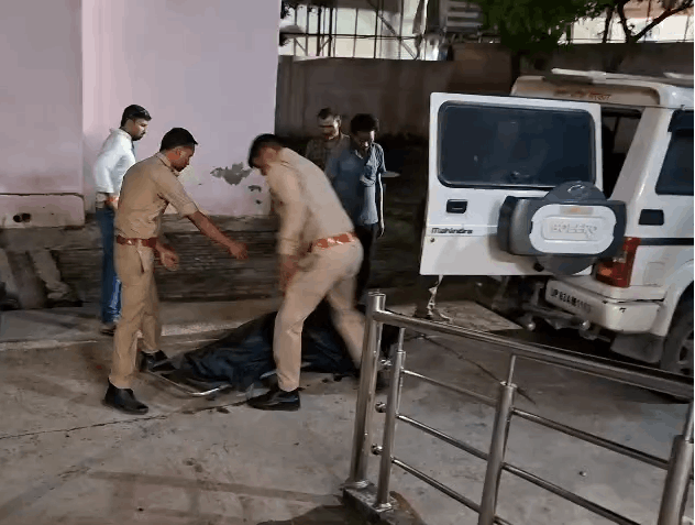 Youth Found Hanging in Guest House in Etah, Police Investigating