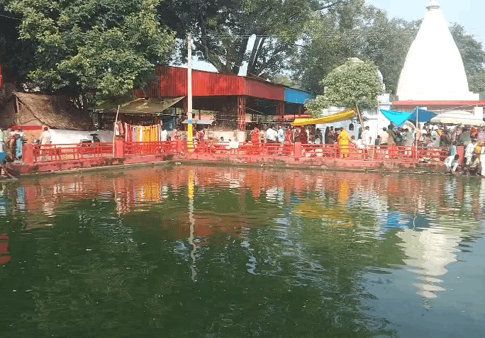 Sitapur: 12-Year-Old Kanwariya Drowns While Bathing in Temple Pond