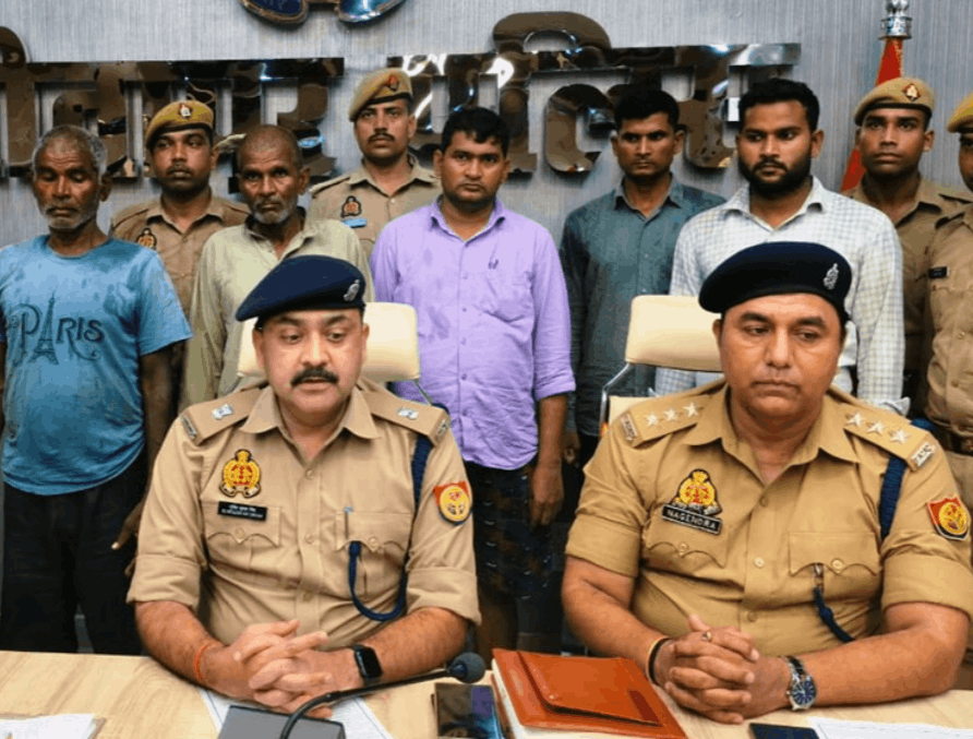 Sitapur Police Solves Vijay Vikram Murder Case Within 24 Hours, Six Arrested