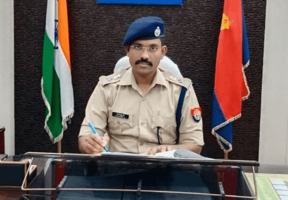 Etah: Two Policemen Suspended After Alleged Assault on Shepherd, SSP Orders Strict Action
