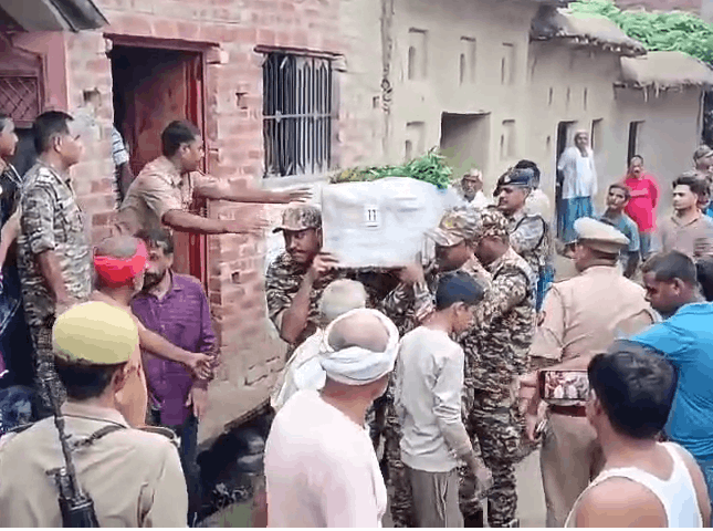 CRPF Jawan Vineet Singh Cremated with State Honours, Family Demands Fair Probe
