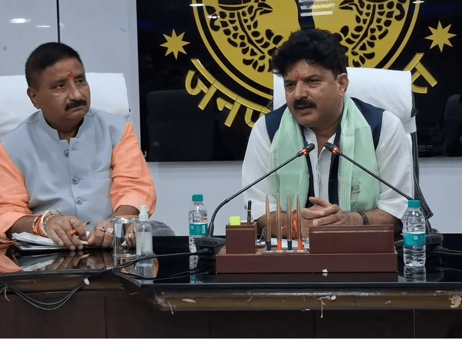 'Not Even 5 Kg of Bovine Can Be Exported from UP': Cow Welfare Commission Vice Chairman Mahesh Kumar Shukla