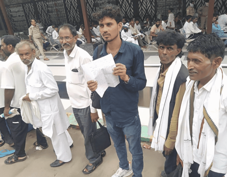 Villagers Raise Stone Crusher Concerns Before CM, Probe Ordered in Jhansi
