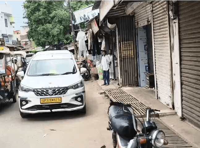 Hamirpur: GST Raid on Gutkha Business Over Alleged Multi-Crore Tax Evasion