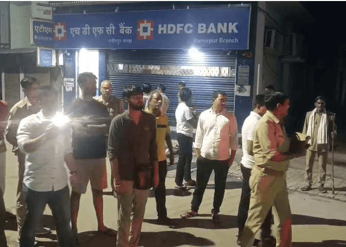 Hamirpur: Multiple Rounds Fired at Youth After Minor Dispute, Incident Caught on Camera